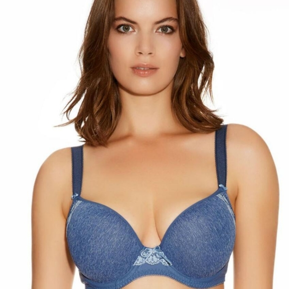 Freya CONVERTIBLE Underwired Moulded Plunge Bra (UK size: 30F) - Picture 11 of 11